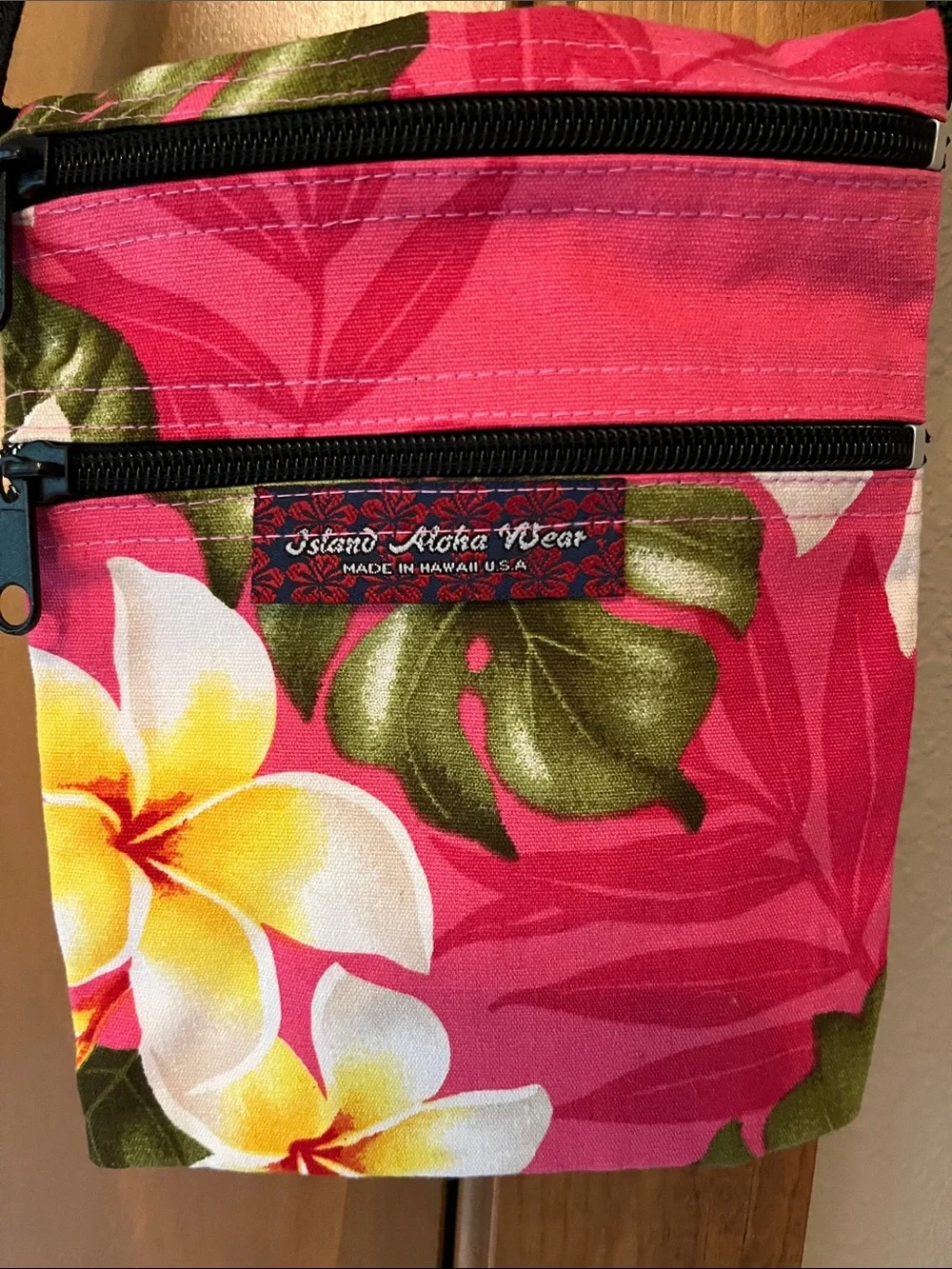 Handmade by Island Aloha Wear in Hawaii, Cross Body bag.